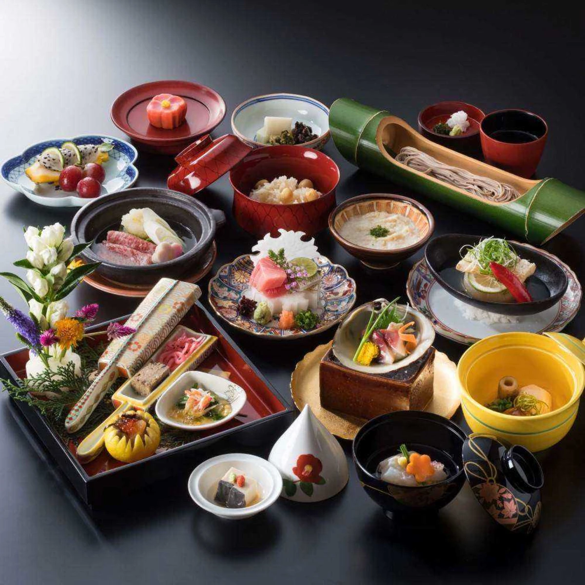 【個室確約】金婚式・銀婚式お祝いプラン★鯛の塩釜焼き含む豪華会席コース全9品★乾杯ドリンク★アレンジメントフラワー★記念写真付き★4名様～ 料理
