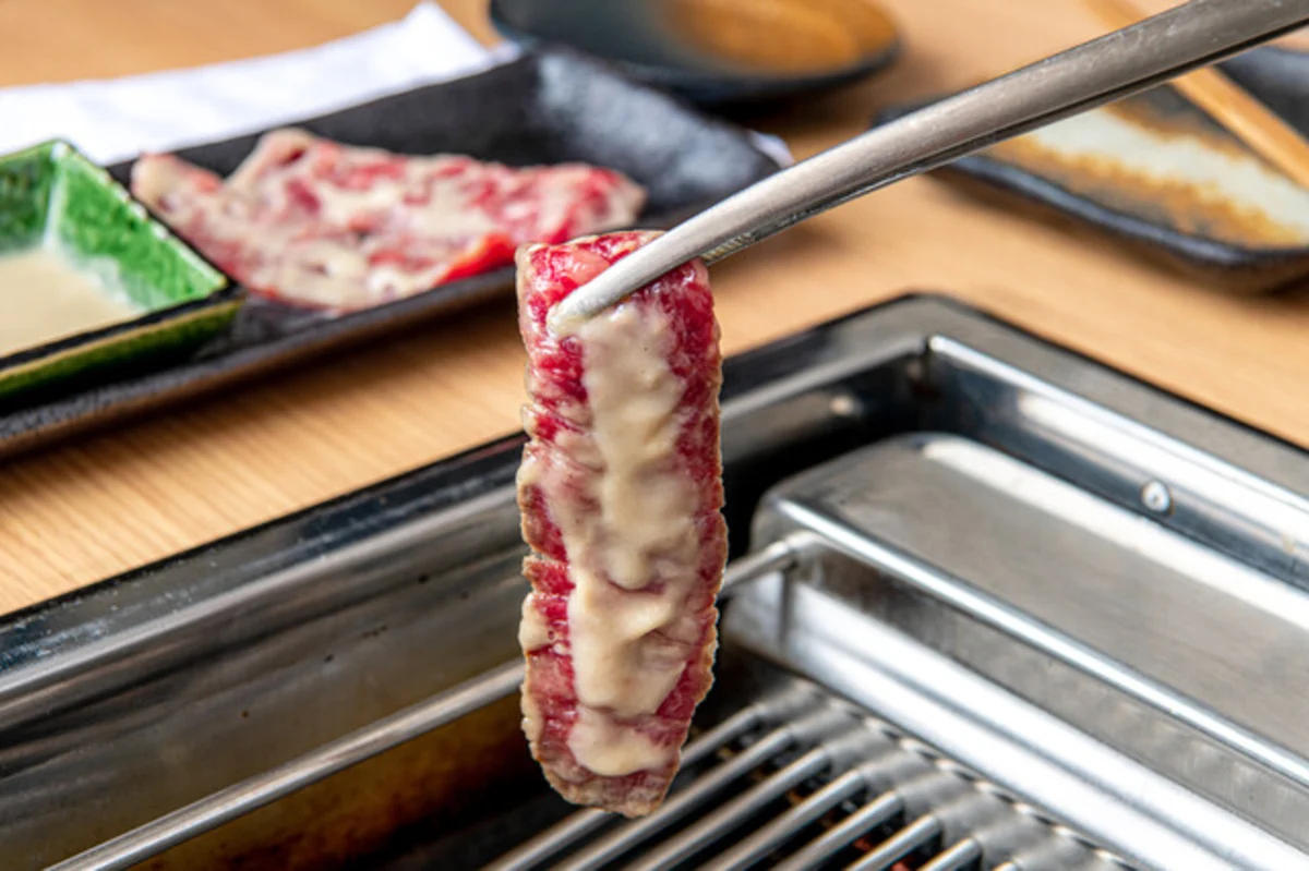 【完全個室 / 接待・会食・顔合わせプラン】新感覚！ゲストをもてなす焼肉ディナーコース全3種★飲み放題コース選択可★有料オプションでサプライズプレゼントも可能！の写真 3