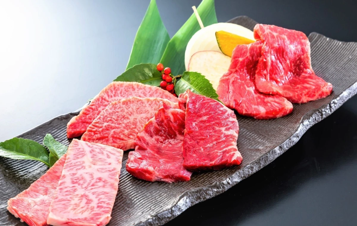 【個室確約×アニバーサリープラン】A5ランク和牛を堪能！厳選焼肉ディナーコース＋乾杯スパークリング＆メッセージ付きプレート★大阪・北新地で祝う特別な夜 3