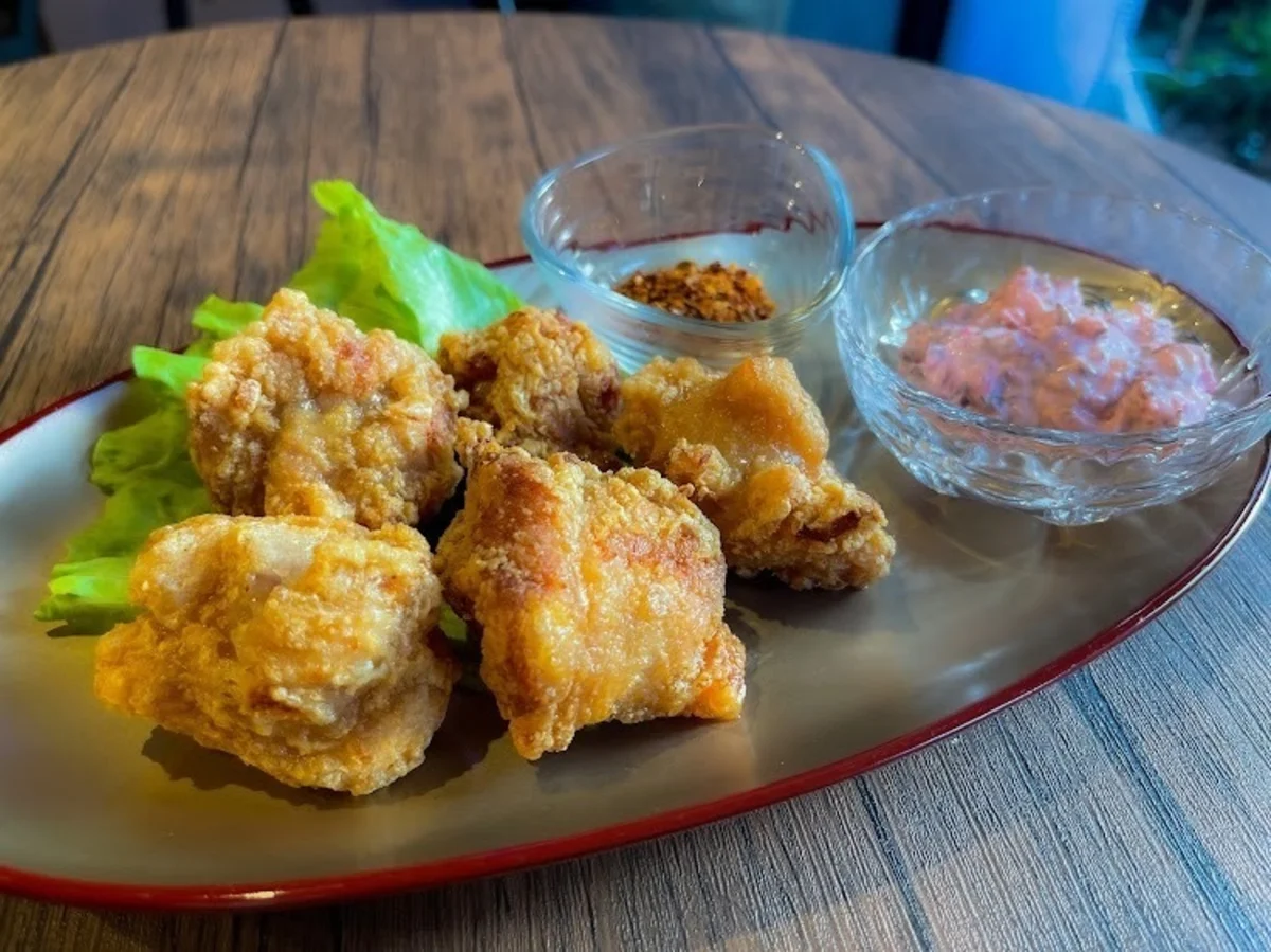 日本料理の名店プロデュースの美食おつまみを堪能 | 【貸切確定／最大20名・お祝いプラン】大皿シェアスタイルの美食おつまみ6品+飲み放題★銀座のプライベート空間を貸し切って心温まるお祝いを