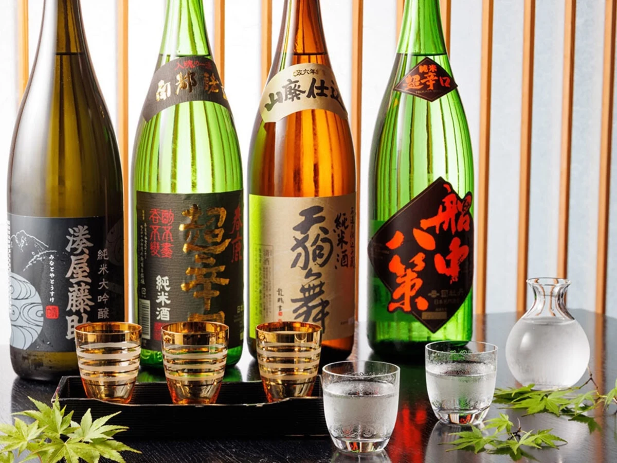 極上会席と共に美酒に酔いしれる至福のひととき | 【6〜14名様 / 個室確約 ★ご結納・ご両家お顔合わせプラン】五感で楽しむ贅沢お祝い会席+記念フォト★なんば駅直結徒歩1分・ホテルモントレグラスミア大阪22階〜高級感溢れる和個室でご両家の晴れやかな門出を