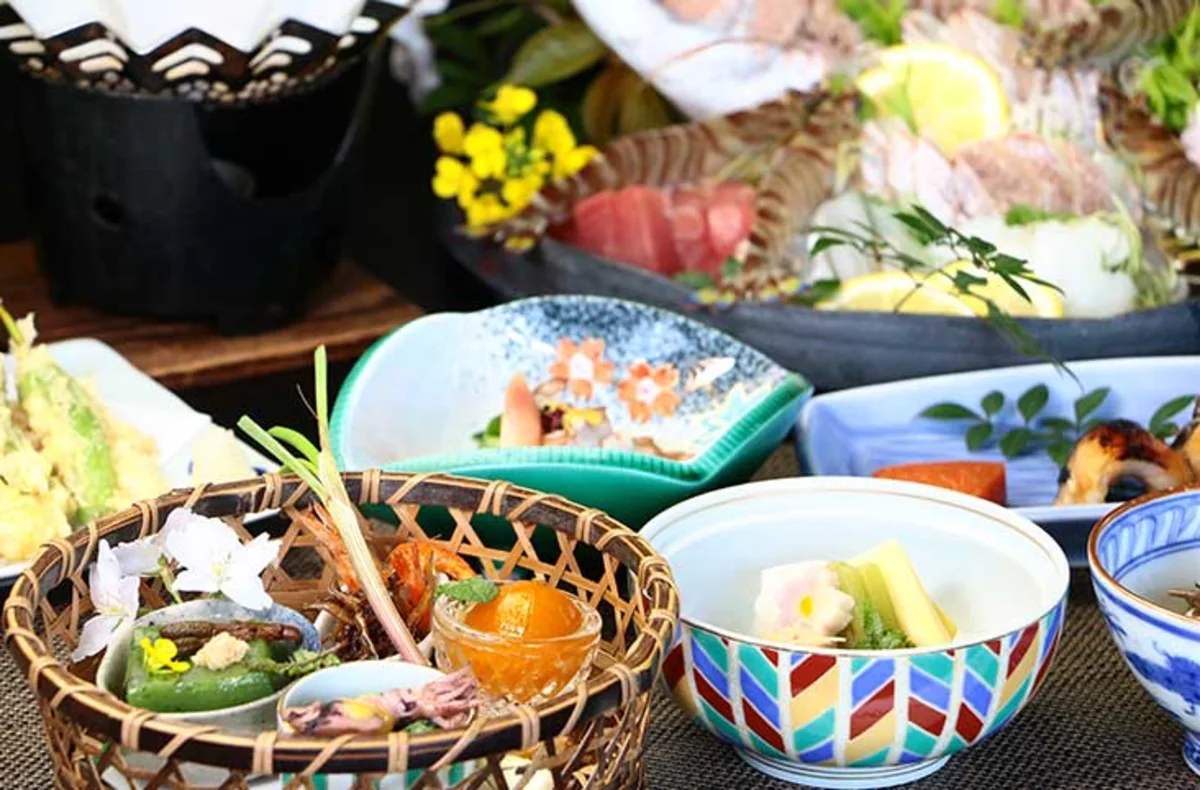【完全個室確約×接待・会食プラン】豪華お造りの姿盛りつき会席ディナー全10品＋乾杯ドリンク付き★新鮮魚介を大阪湾の絶景とともに淡輪での写真 5