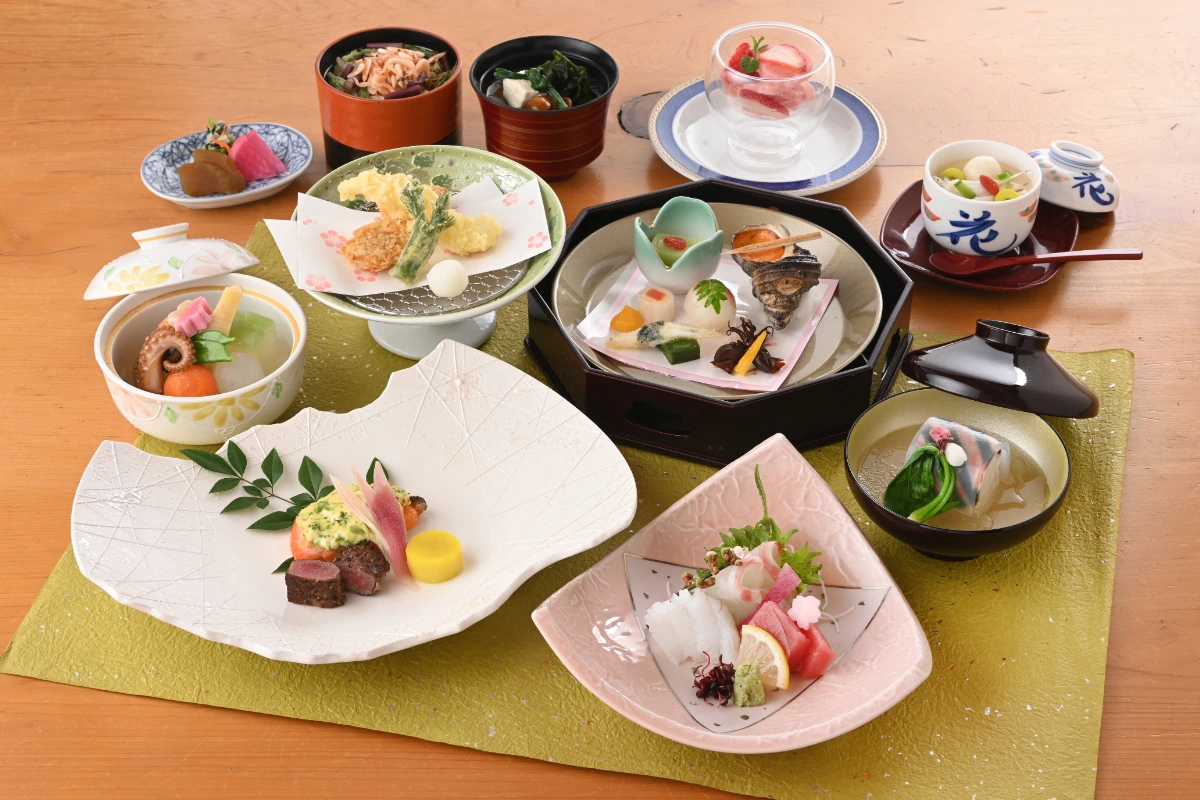 【個室確約 お食い初めディナープラン】夜懐石コース＋お食い初め膳★福山ニューキャッスルホテルで生後100日の記念をお祝い★ 料理