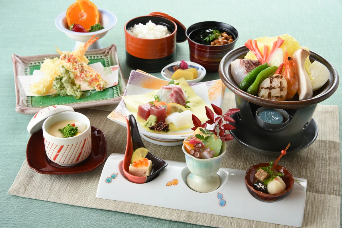 【個室確約 お食い初めディナープラン】夜懐石コース＋お食い初め膳★福山ニューキャッスルホテルで生後100日の記念をお祝い★ 料理