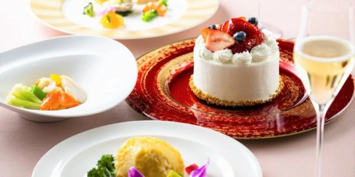 ホールケーキ