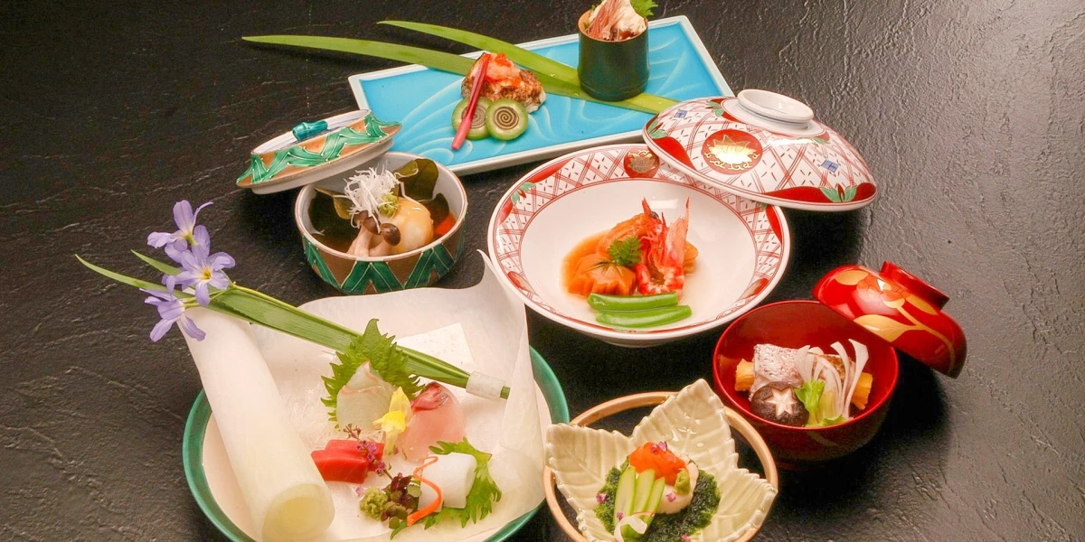 【個室確約】ホテル椿山荘東京でお子様の健やかな成長を願うお食い初めを★お祝い会席全8品★お食い初め膳付き★大人2名様+お子様1名～ 料理