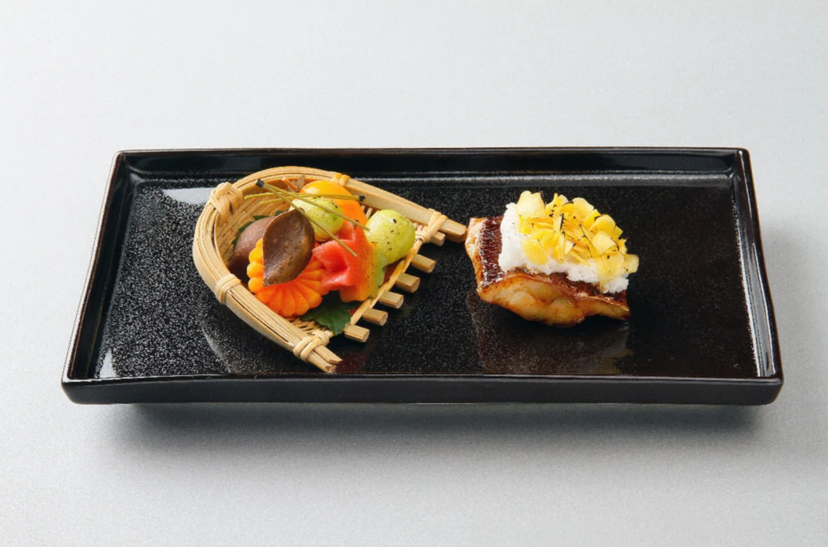 【花いなりお献立】全11品＋乾杯梅酒つき 4