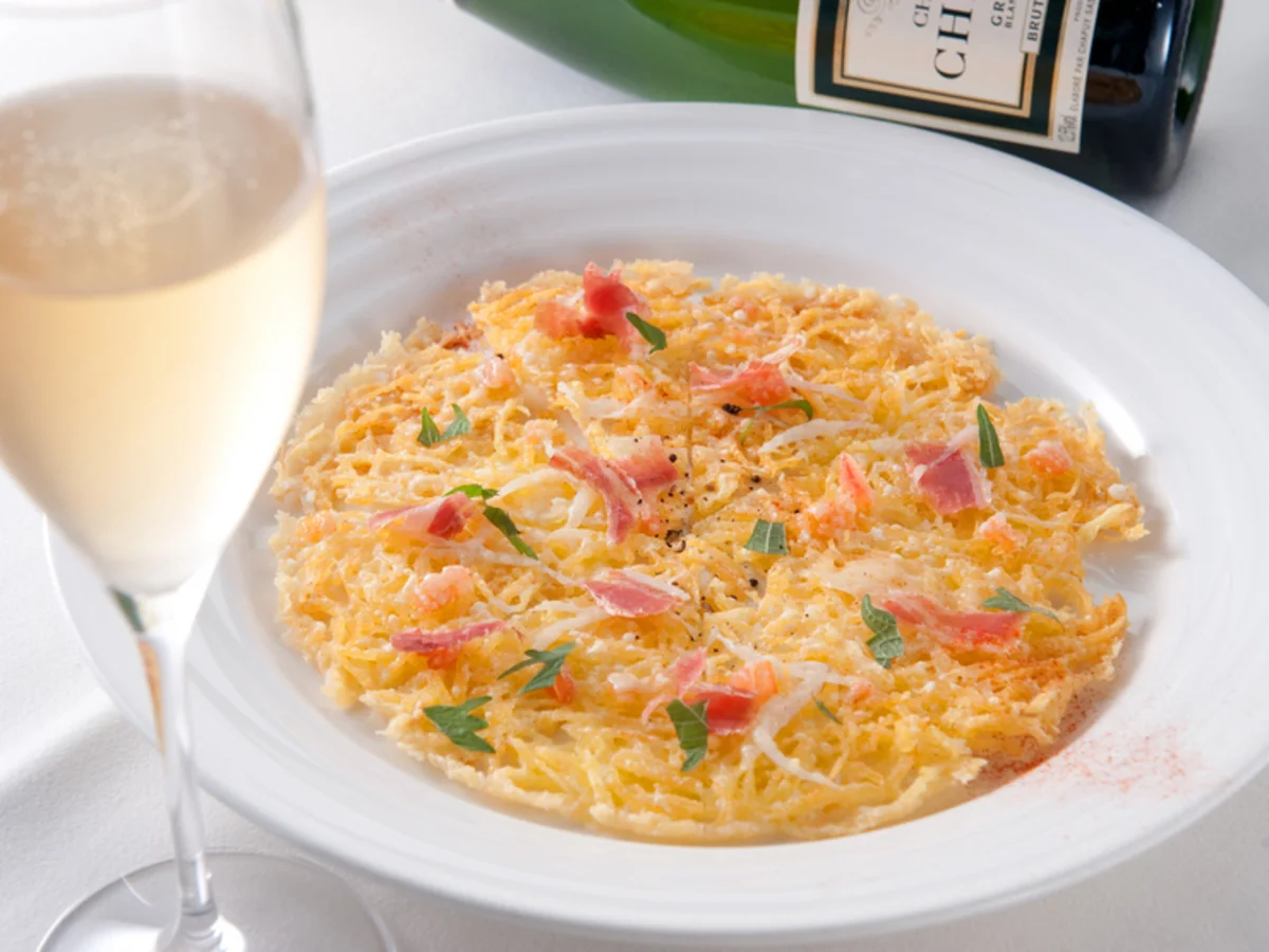 【最大6名可・お祝いディナープラン】名物の焼きウニリゾットと鴨のロティなど豪華なスペシャルコース全6品+メッセージプレート★100種を超えるワインとシェフの巧みな技を堪能★銀座1丁目駅徒歩5分 料理