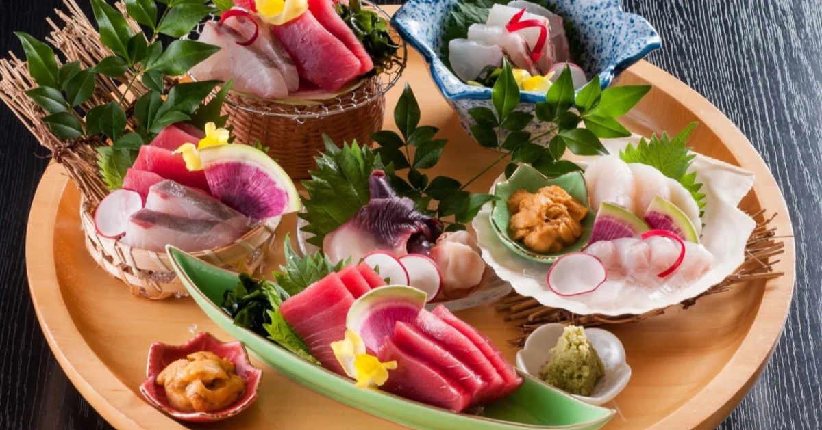 仙台の老舗鮮魚店直営で楽しむ、極上の海の幸 | 【完全個室確約★アニバーサリープラン】 食前酒付き!老舗鮮魚店の目利きが光る「おまかせ会席」で旬を堪能する特別なひととき★仙台・五橋駅から徒歩8分