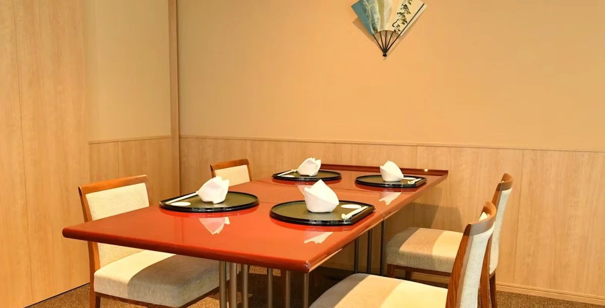 【最大12名×個室確約★大人数のお祝いプラン】牛肉陶板焼き含む、旬彩懐石全8品【祥福】★明治十年創業の老舗で祝う大切な人のハレの日★西梅田駅直結の写真 4