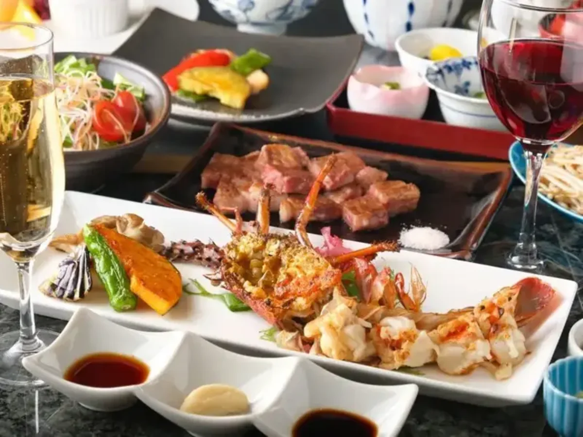 頬が落ちる美味しさ!黒毛和牛サーロインなど全8品の鉄板焼きコース | 【アニバーサリープラン】黒毛和牛やアワビなど豪華食材を使った鉄板焼きコース全8品+乾杯ドリンク+アニバーサリーケーキ付き★ホテル高層階から東京ベイサイドの絶景を一望★