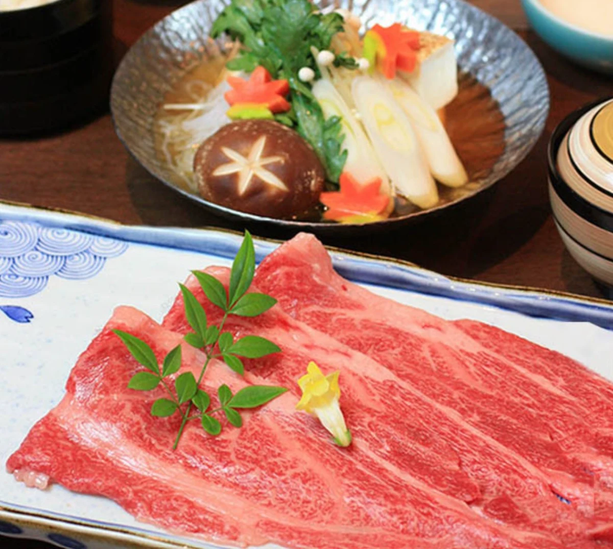 お食い初めを華やかに彩る、各種会席膳に舌鼓 | 【昼限定 / 個室確約★お食い初めランチプラン】お食い初め膳のご用意可◎大人様は蕎麦会席膳or鳥取和牛会席膳をご選択ください★東京駅すぐ！和空間でお子様の100日をお祝い