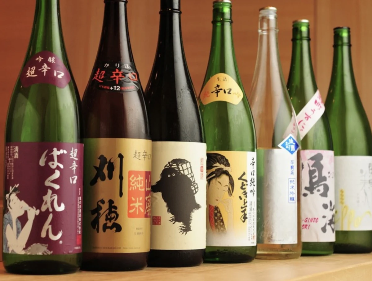 お寿司に合う銘酒を多彩にご用意 | 【6〜9名様/店内貸切×顔合わせプラン】鮨14〜16貫にぎり付きおまかせディナーコース★飯田橋の外れに佇む【鮨松もと】で心通うお祝いのひととき