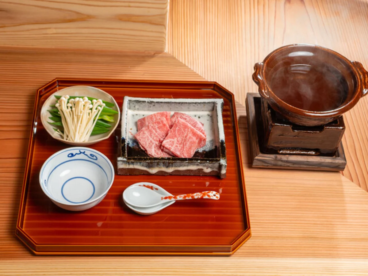 【最大4名までのお祝いプラン】新富町の隠れ家で味わう四季の贅沢ディナー★黒毛和牛出汁しゃぶ、香り豊かな土鍋ご飯と手打ち蕎麦で楽しむ至福のひととき 1