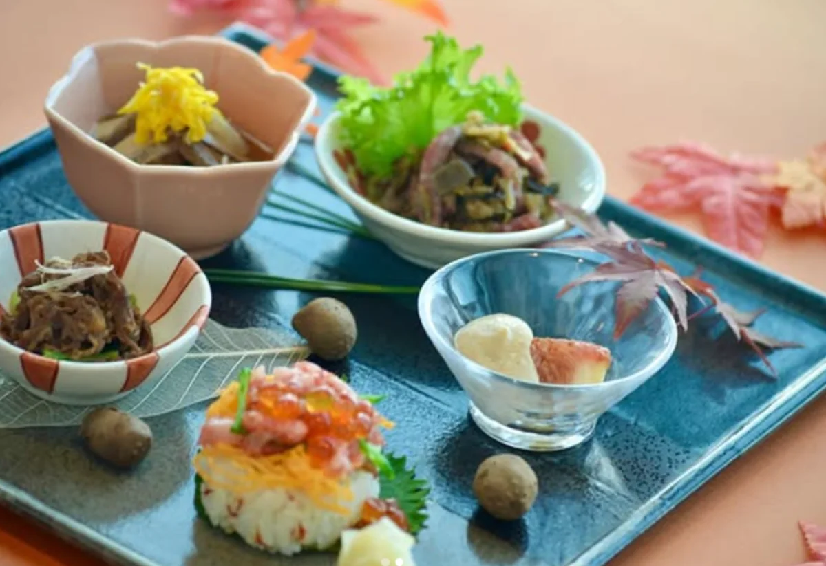 土日祝日限定【5～8名様 / 個室確約★顔合わせランチプラン】米沢牛を堪能できる会席コース全7品＋乾杯ドリンク＋当日のチェキを3枚プレゼント★銀座駅から徒歩5分の好立地老舗店舗で新たなご家族の誕生をお祝い★ 料理
