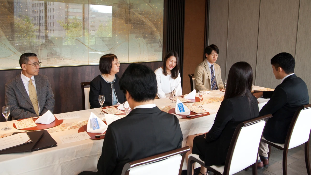 土日祝限定【グループ全体で年間3,000組以上のご利用実績あり!Anny限定 / 6名~30名】顔合わせ・結納向けランチ★四季を感じる懐石料理全7品+乾杯スパークリング&メッセージデザート付き★青山の美景を望む個室確約の写真 5