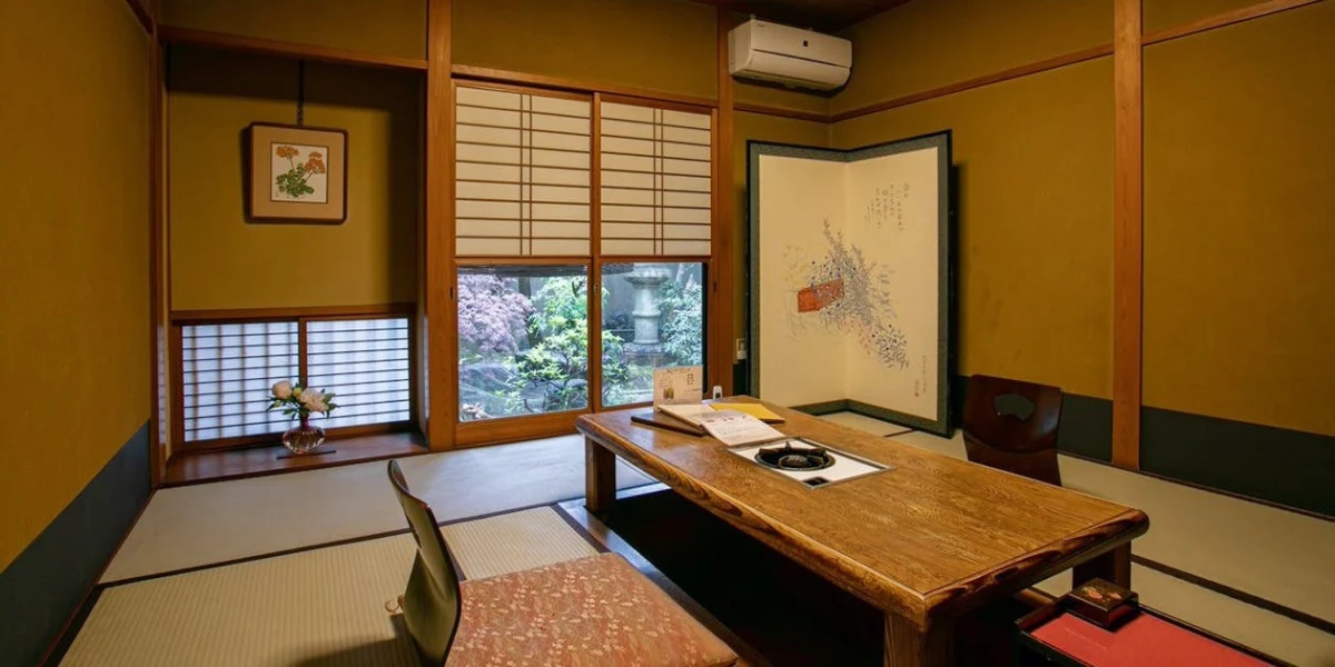 【4～10名/個室確約★結納・顔合わせプラン】職人目利きの近江牛を堪能する贅沢ランチ★鉄板焼き＋選べるすき焼きorしゃぶしゃぶ全7品★大津の老舗で祝う両家の門出 座席