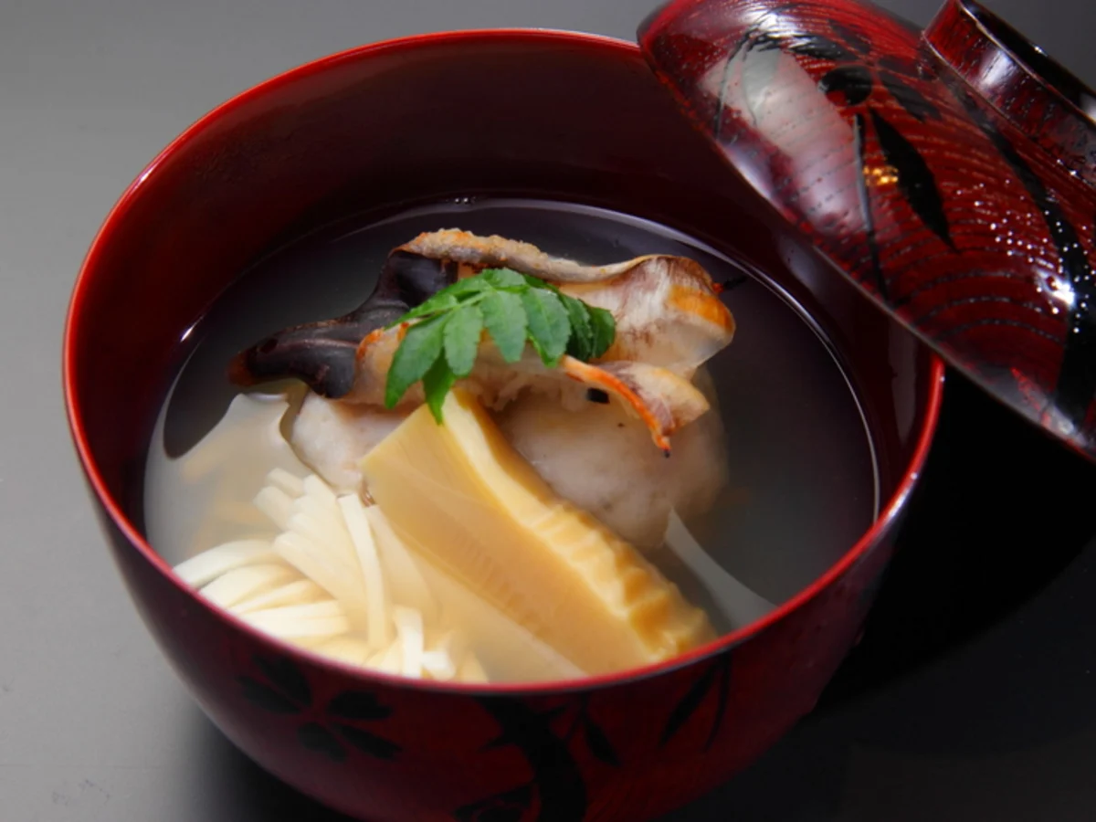 【個室選択可 アニバーサリープラン 6名様まで】季節の恵みを味わう会席コース全8品「桜会会席」★少路駅近くの上質空間でお祝い★の写真 3