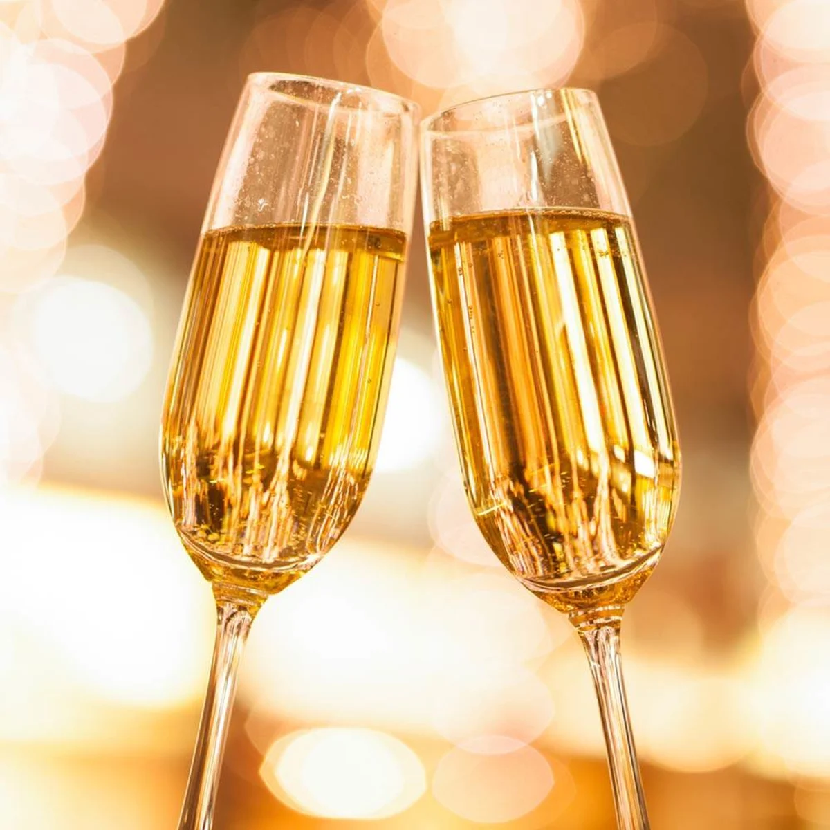 おめでたい席を彩る華やかな祝杯 | 6名~10名様【個室確約★お顔合わせプラン】こだわりの懐石料理 「縁」+乾杯グラスシャンパン★ザ・プリンス パークタワー東京内の和のプライベート空間で家族の絆を深める