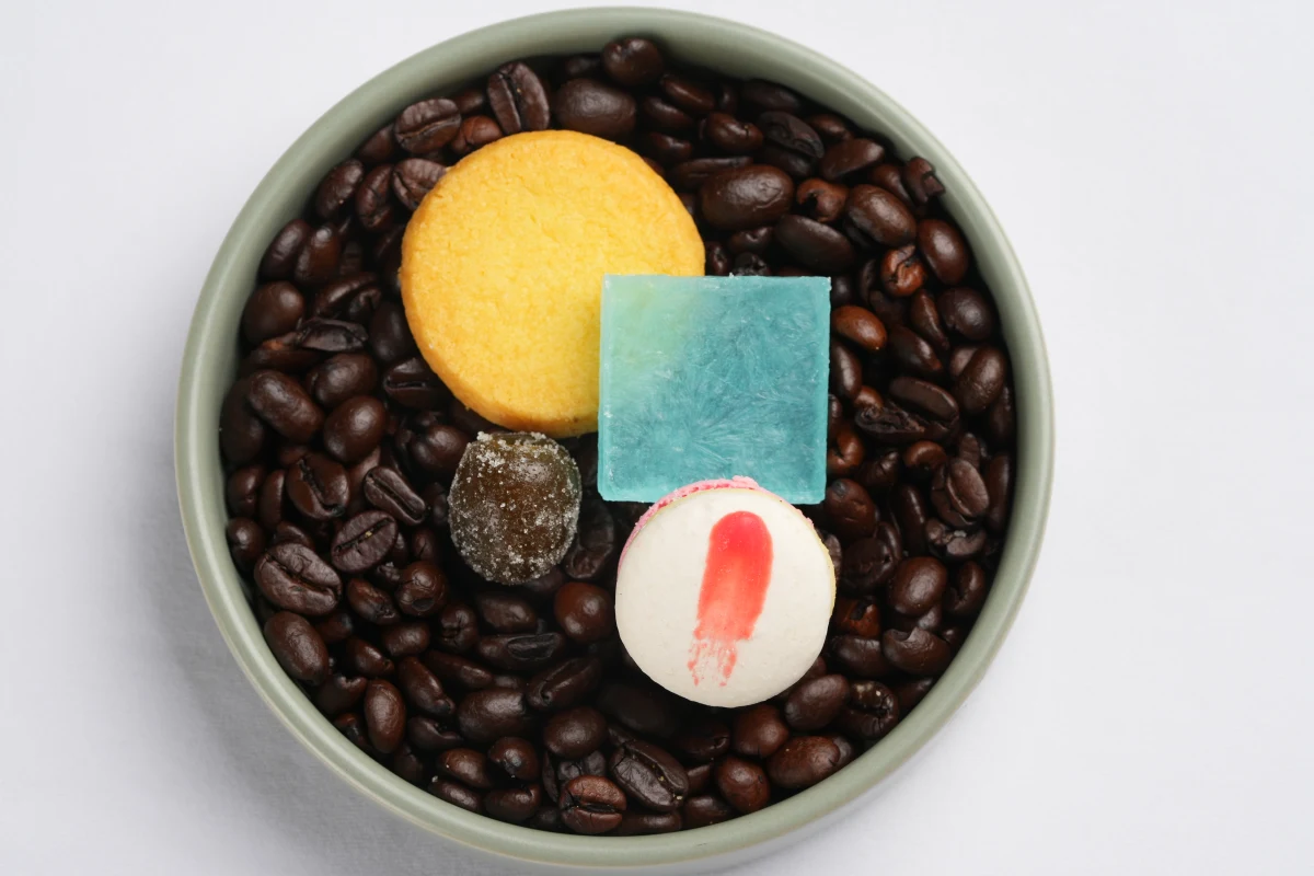 豪華フレンチ全8品＋乾杯シャンパン＋メッセージプレート★記念撮影＆お写真ラベルのオリジナルワインお土産付き★ 10