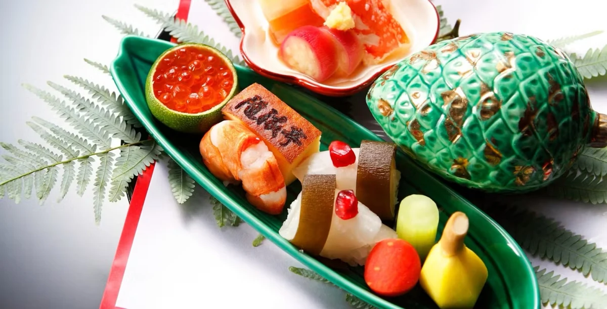 心に残る美食体験★ハレの日を華やかに彩るお祝い会席 | 【最大16名様 / 個室確約★お食い初めプラン】鯛赤飯を含むお祝い会席全7品＋乾杯用スパークリングワイン＋お食い初め膳〜お子様の健やかな成長をお祝い★数寄屋造りのくつろぎ空間〜京橋駅徒歩5分・ホテルモントレ ラ・スール大阪
