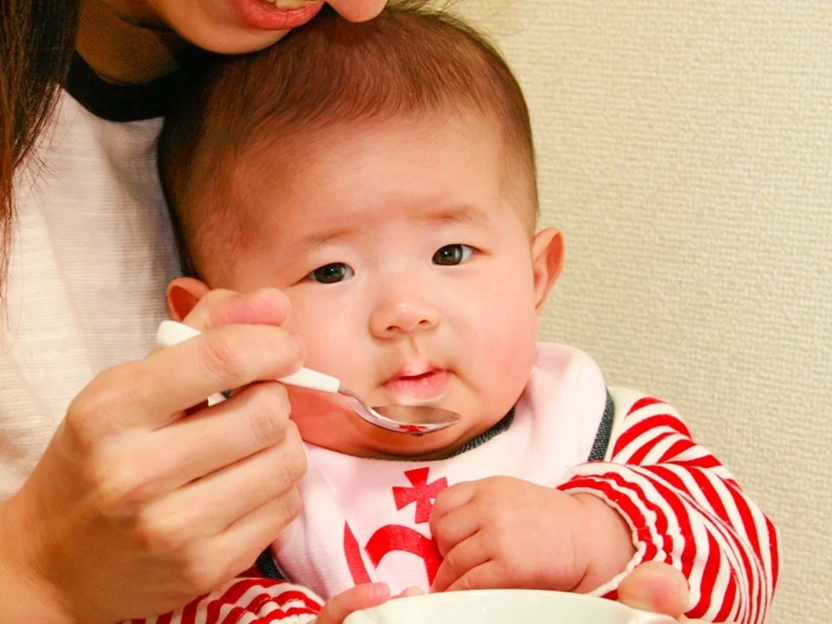 【最大16名様 / 個室確約★お食い初めプラン】鯛赤飯を含むお祝い会席全7品+乾杯用スパークリングワイン+お食い初め膳〜お子様の健やかな成長をお祝い★数寄屋造りのくつろぎ空間〜京橋駅徒歩5分・ホテルモントレ ラ・スール大阪の写真 3