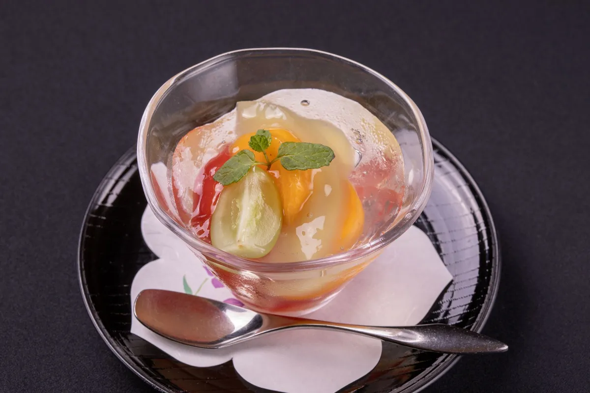 【個室確約】結納・顔合わせプラン ★ディナー限定 上方料理を堪能する会席料理全８品＋乾杯ドリンク★アクセスの良い横浜駅近くで新たな家族の誕生をお祝い！ 9