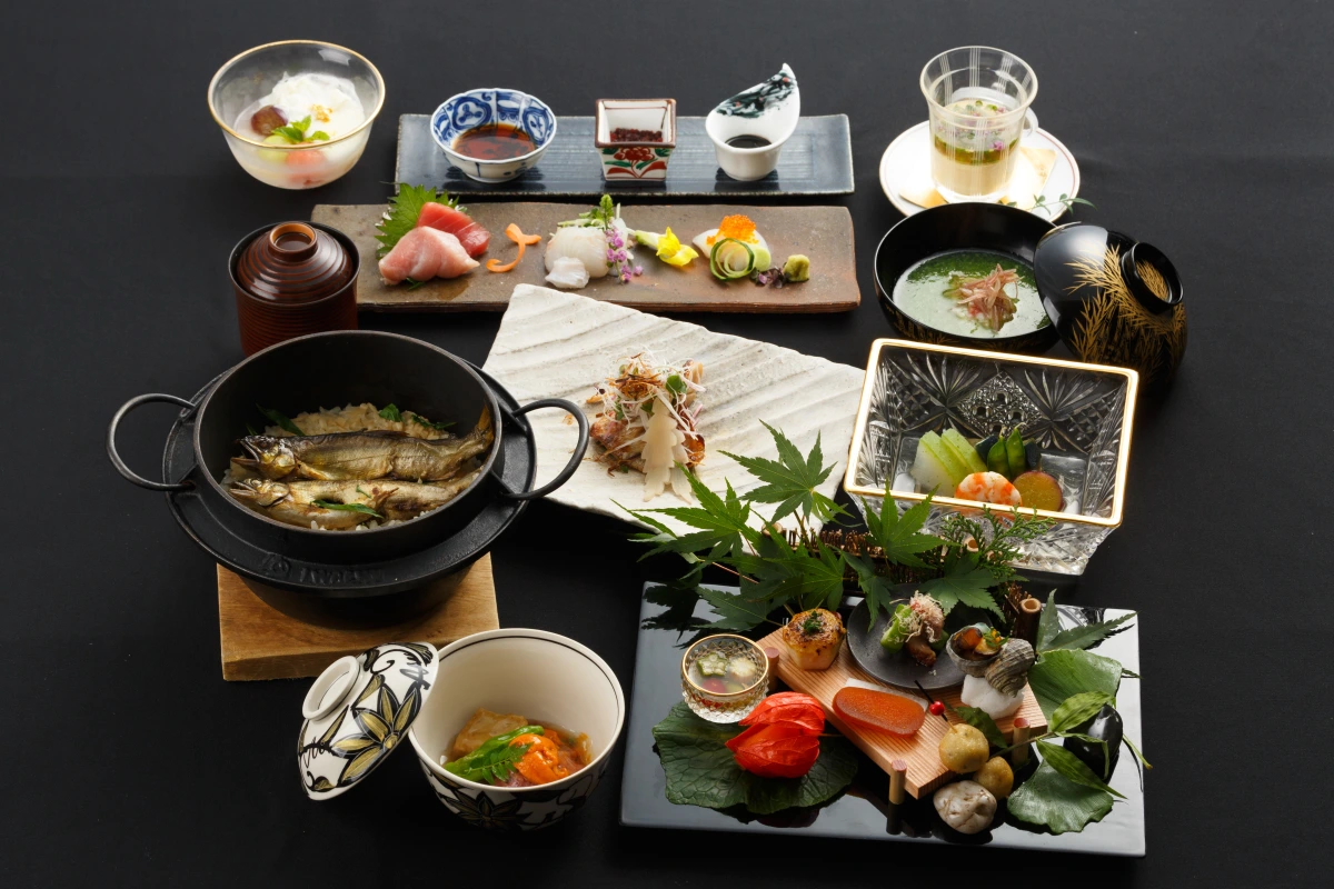 【個室確約/4名～12名★アニバーサリープラン】懐石料理全8品 祝懐石～匠～＋乾杯酒＋自家製生ケーキ★横浜の絶景を堪能しながら記念日をお祝いの写真 4