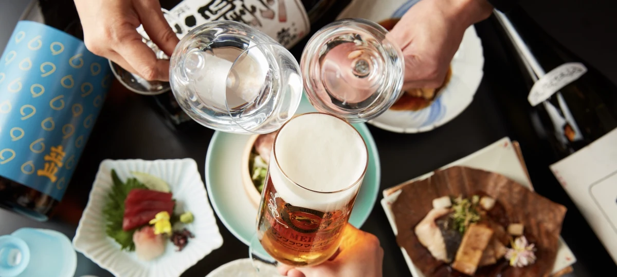 お祝いの席に欠かせない美酒★お料理とお酒の相性を楽しむ贅沢なひととき | 【平日限定★最大30名様 / 個室確約★お祝いプラン】とっておきのお祝いシーンを彩る美食体験★旬を味わう和コース+2時間飲み放題〜上質なプライベート空間で華やかに祝う至福のひととき★レンブラントホテル海老名