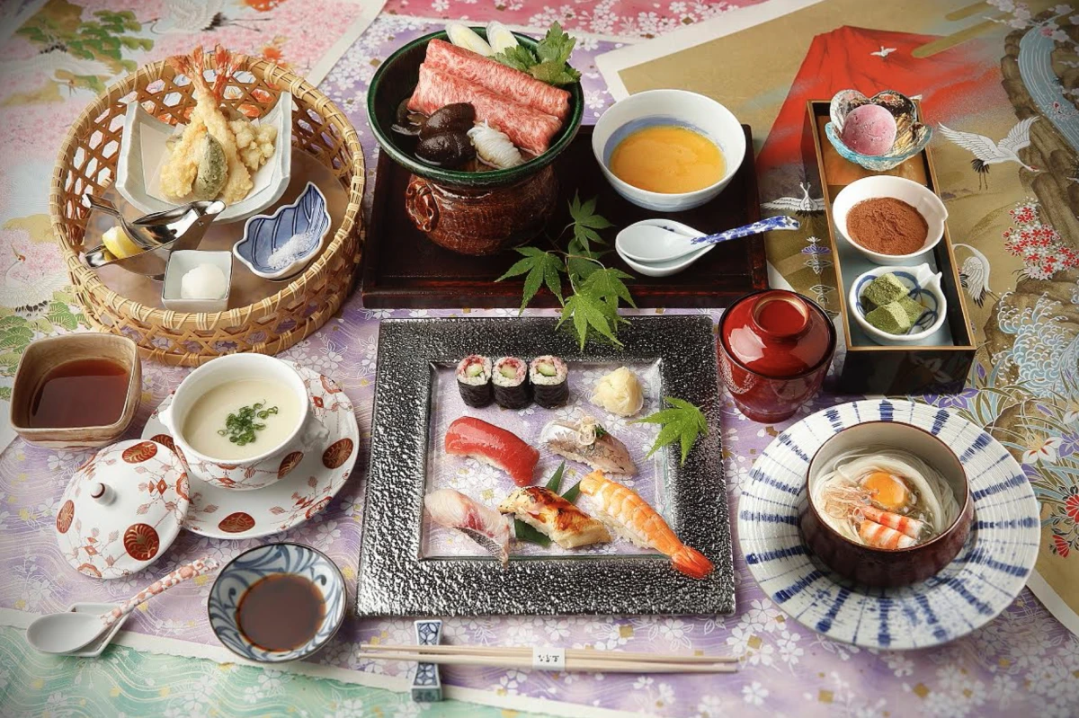 至高の鉄板焼に舌鼓★こだわりの特選食材を五感で楽しむ贅沢な食体験 | 【4〜14名様 / 気品に満ちた個室確約★ご結納・ご両家お顔合わせプラン】季節の恵みを堪能★老舗料亭伝統の味 〜“富士山-和の饗宴-”＋乾杯ドリンク〜 みなとみらい駅徒歩5分 / ヨコハマ グランド インターコンチネンタル ホテル