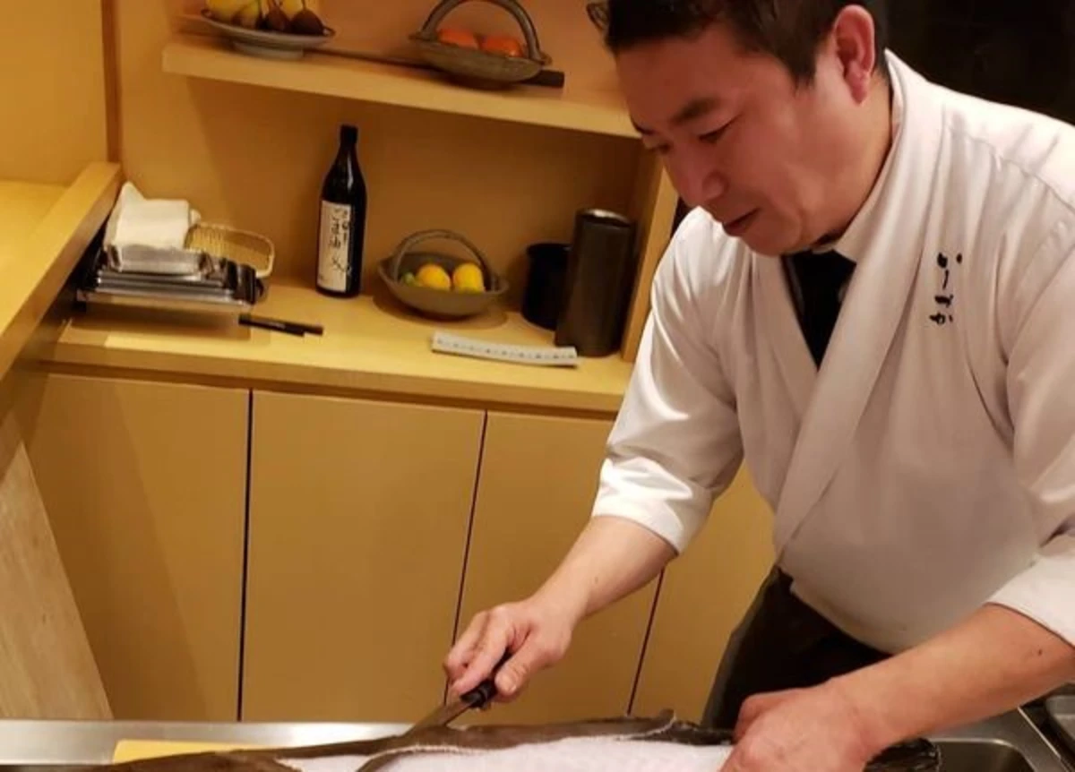 四季折々の食材を堪能する贅沢な日本料理コース | 【最大6名可・個室または半個室確約】還暦・顔合わせなどさまざまなお祝い向けディナープラン★産地直送の朝どれ食材を使った全9品の会席★銀座一丁目駅から徒歩1分