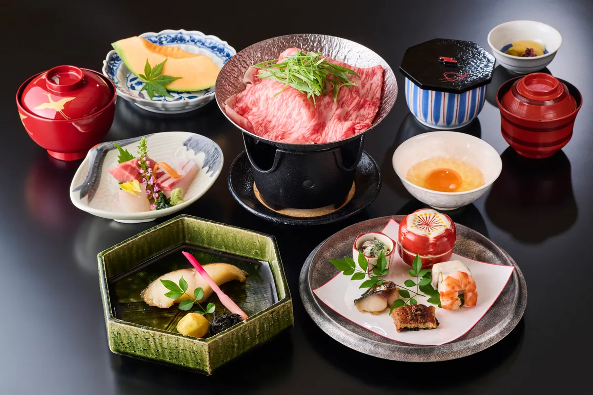 【最大10名様 / 個室確約★お子様お祝いランチプラン】すき焼き鍋or国産牛ステーキから選べるメイン「月と星の会席」全7品+ウェルカムドリンク+メッセージプレート★東京ベイエリアの絶景堪能!ホテルレストラン★の写真 5