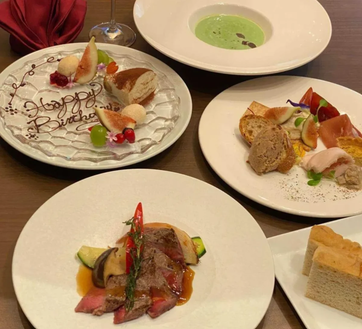 料理にぴったりなカフェラテ含むドリンク飲み放題 | 【個室選択可×アニバーサリーランチ】関西の旬＆トレンドを楽しむイタリアンコース全4品★メッセージ付きプレート×カフェ飲み放題選択可★コートヤード・バイ・マリオット大阪本町で過ごす贅沢なひととき