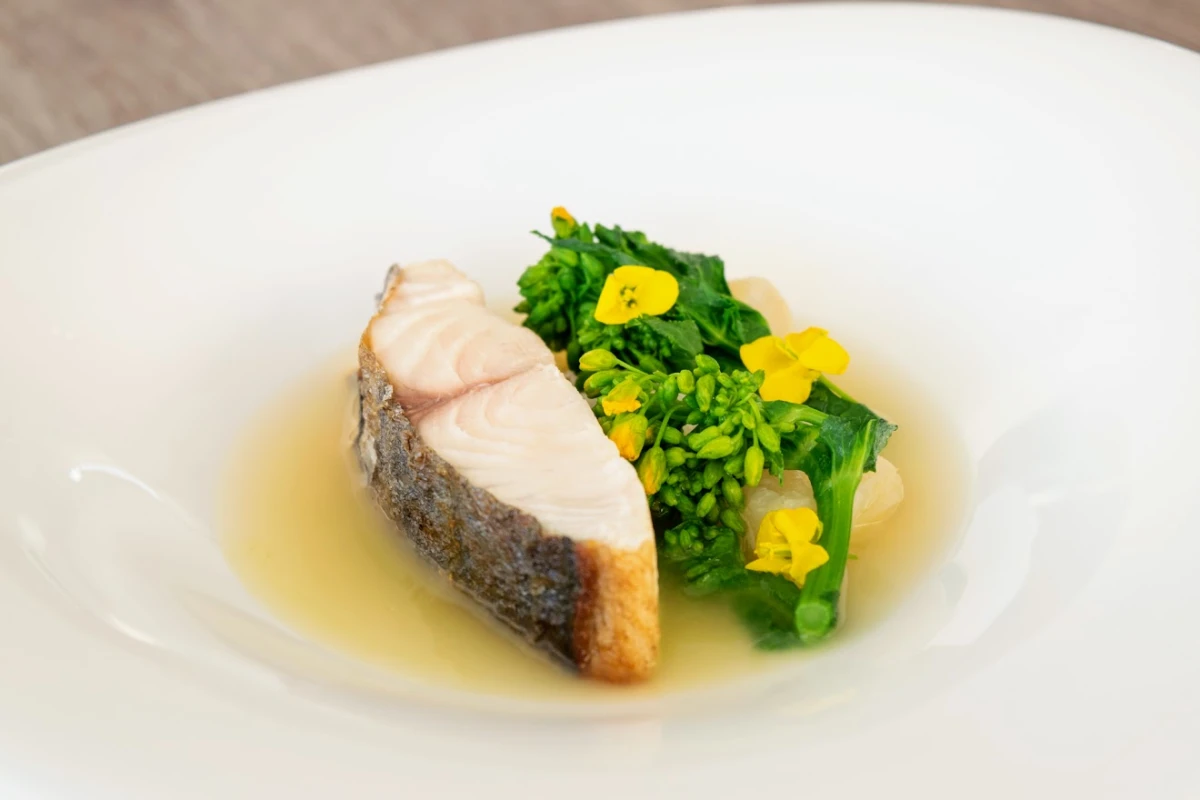 【全席オーシャンビュー×女子会ランチ】鎌倉野菜×相模湾の恵みを味わう創作フレンチコース6品★乾杯スパークリング×アニバーサリープレートつき★鎌倉の自然美に包まれる至福のひとときの写真 4