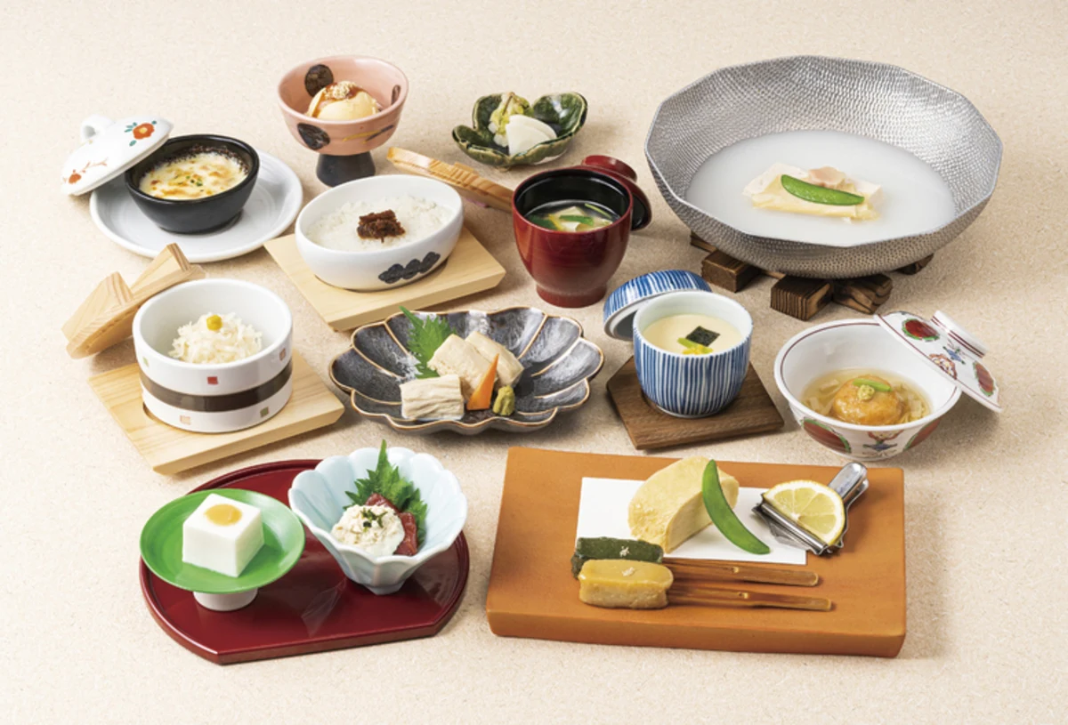 【個室確約 お食い初めプラン】お祝いの席にふさわしい華やかな懐石～寿～★焼鯛付きお食い初め膳★記念写真プレゼント★和モダンな個室で100日を迎えるお子様の大切なお祝いを★松井山手駅徒歩5分 料理