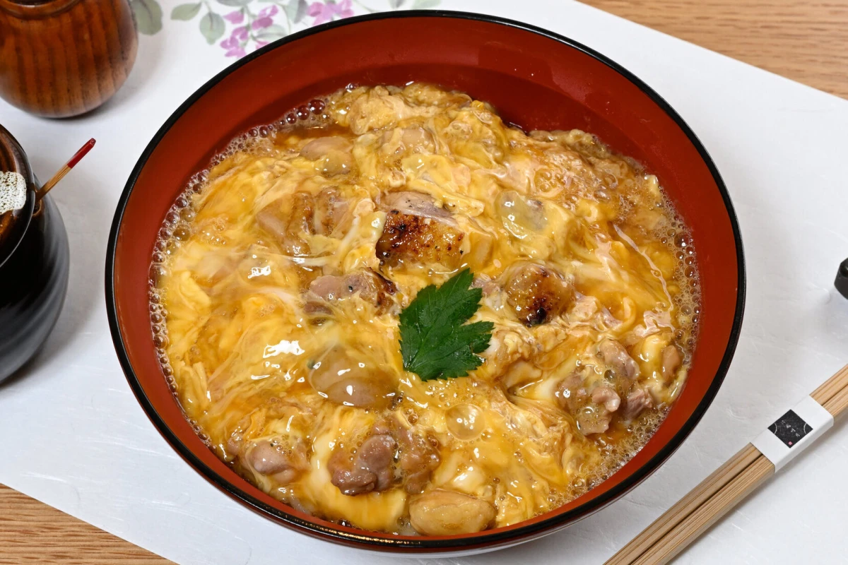 【最大4名・個室確約 アニバーサリープラン】料理長こだわりの比内地鶏料理フルコース全16品★完全個室のプライベート空間でお祝いに最適な和の贅沢を★田端駅から徒歩8分の大人の隠れ家的焼き鳥専門店 8