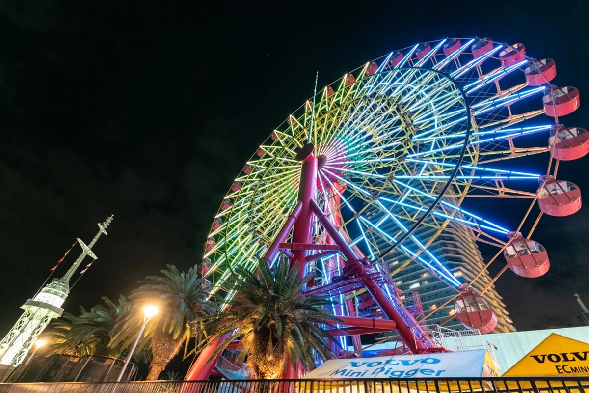 神戸の夜景と観覧車前で叶える、記憶に残るプロポーズ | 【写真撮影付♪ プロポーズプラン】イタリアンコース全6品+乾杯酒+オーダーメイドのデザート★プロポーズプランナーの事前打ち合わせとリハーサル付!★神戸・ハーバーランドの観覧車前で写真撮影★プロポーズ丸投げプラン