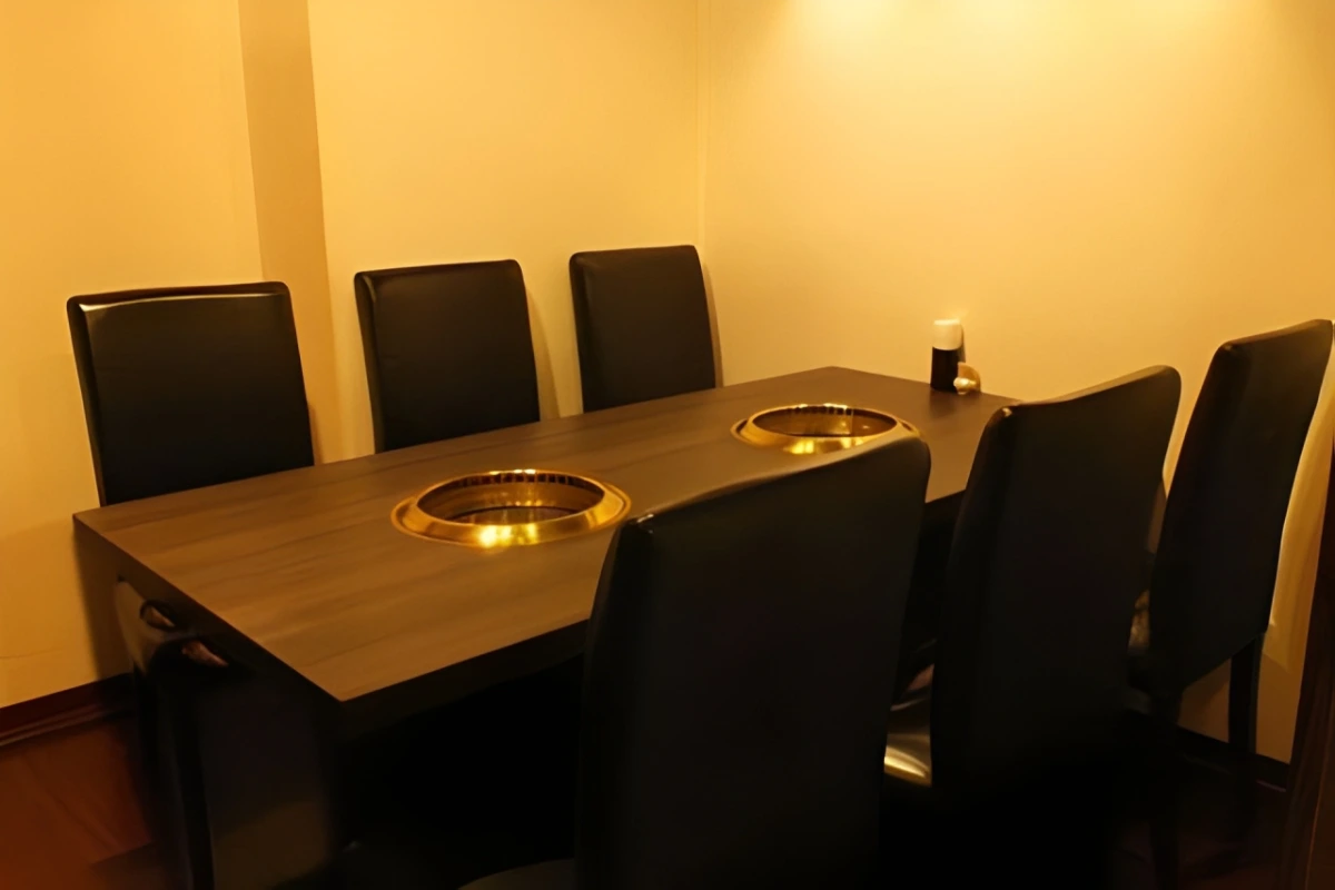 【個室確約】接待・会食や顔合わせに｜極上A5和牛を堪能する全10品ディナー★北新地のプライベート空間で特別なひとときをの写真 2