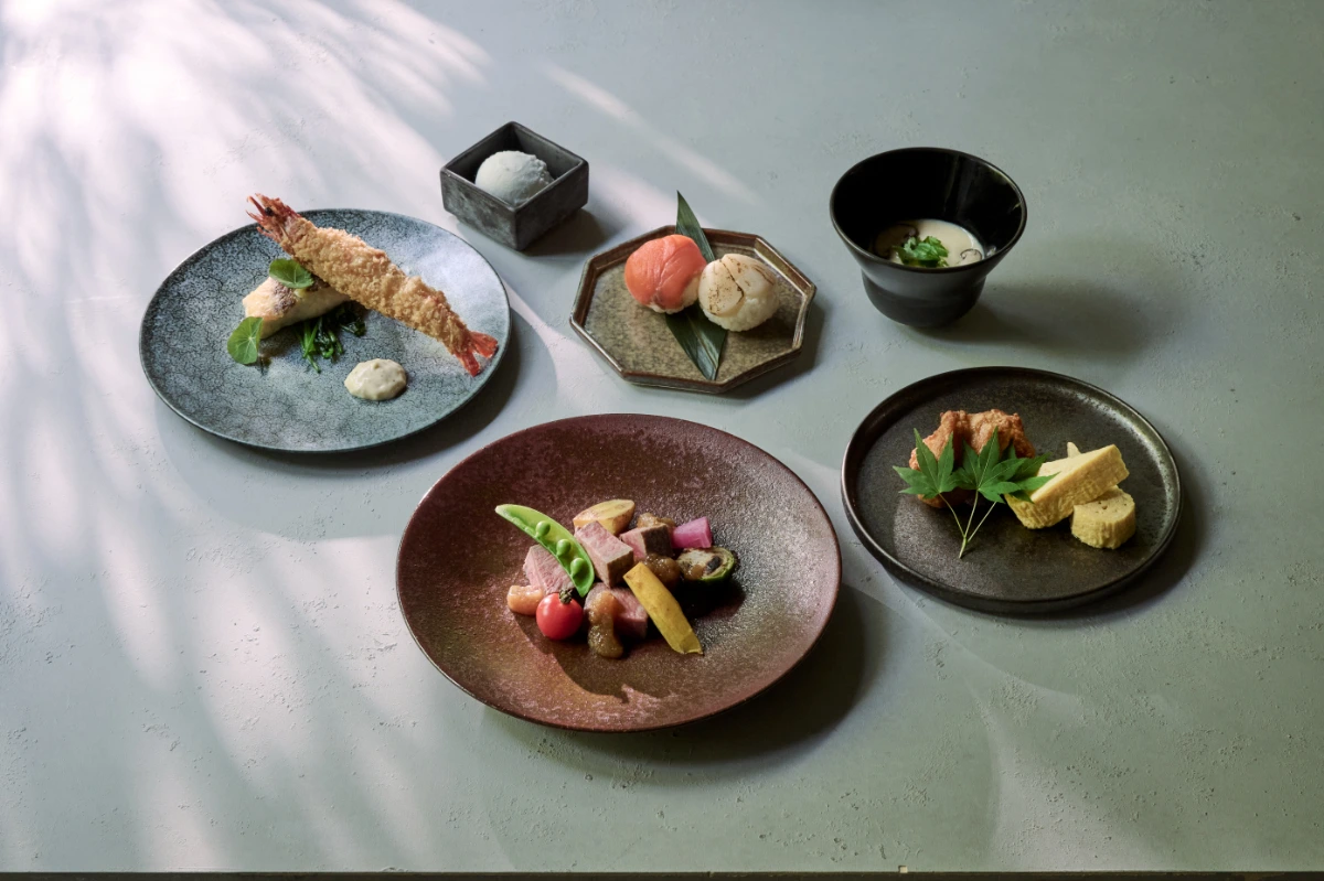 【個室確約 七五三プラン】九州の素材の恵みを活かしたフルコース+お子様コース(有料)乾杯酒★アニバーサリープランナーのサポート★庭園での記念撮影付き★気品あふれるプライベート空間で健やかな成長を願う大切なお祝い★高宮駅徒歩5分の写真 4