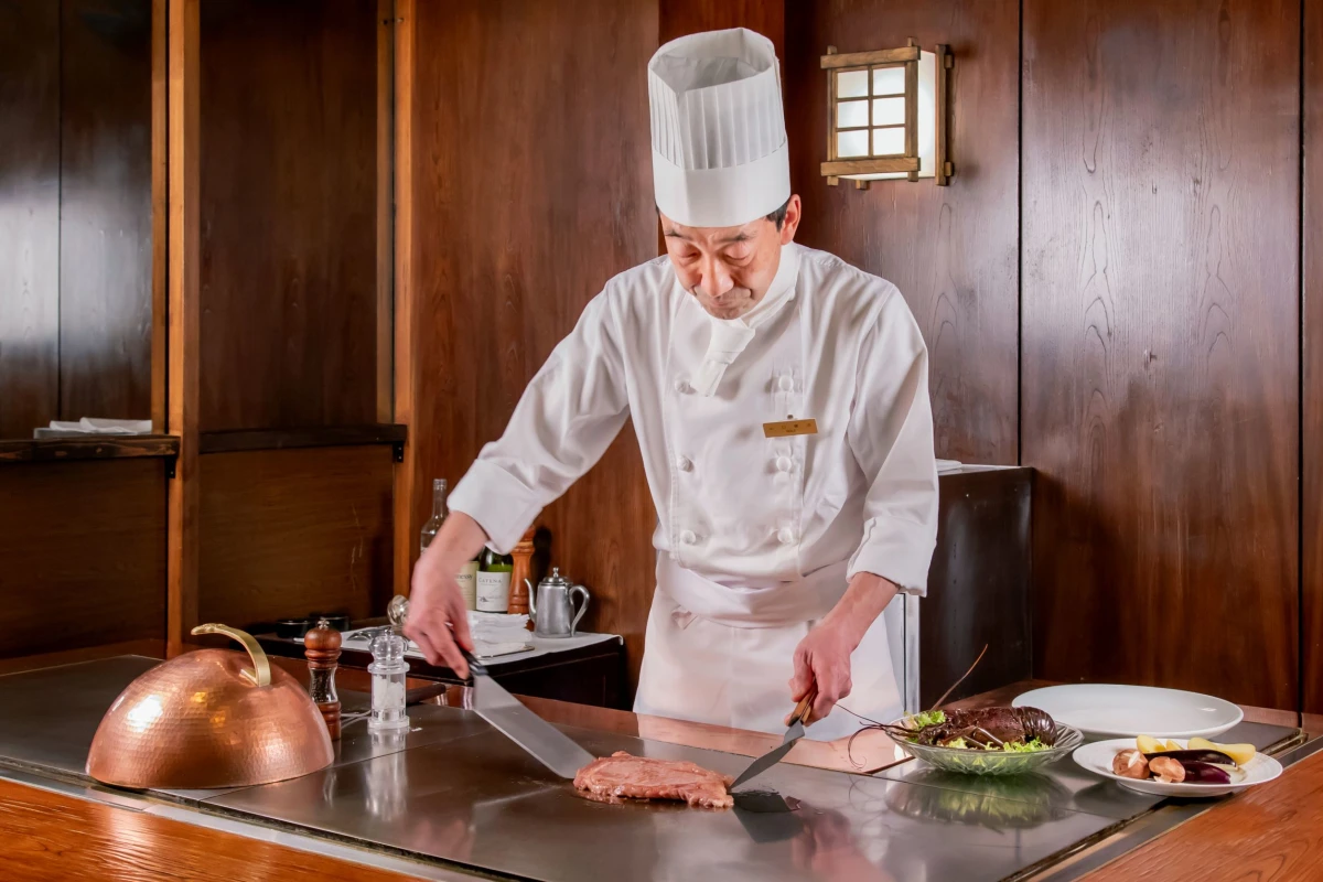 【アニバーサリープラン】中華・フレンチから選べる豪華鉄板焼きコース全4種＋乾杯ドリンク＋メッセージ付きデザートプレートorお祝い用ホールケーキ付き★横浜中華街のラグジュアリーホテル★の写真 2