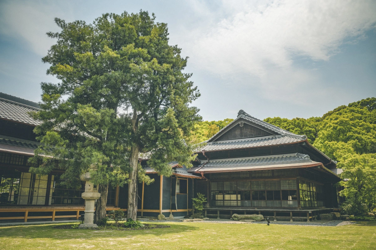徹底サポートで笑顔あふれる結納・お顔合わせを | 最大6名様【個室確約★結納・お顔合わせプラン】九州の恵みを堪能する特別な日のフルコース+乾杯酒+アニバーサリープランナーのサポート+庭園での記念撮影付き★大正ロマン漂う美空間♪高宮駅より徒歩5分の好アクセス