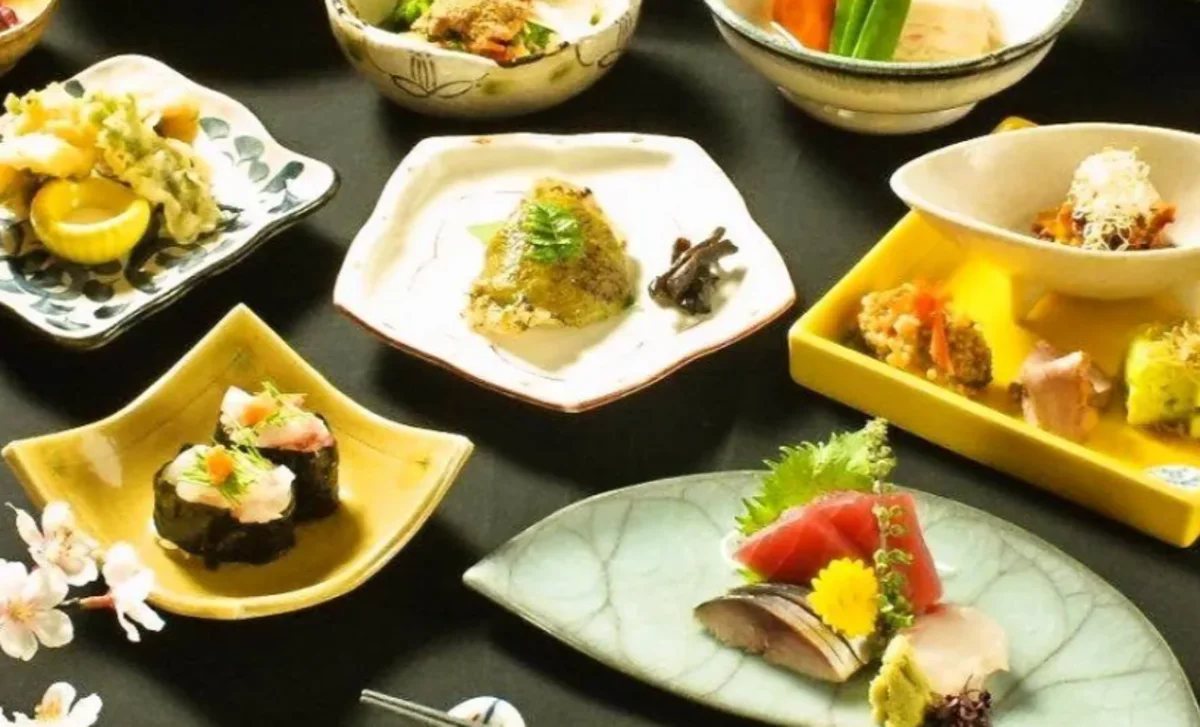 【4～12名様 / 個室確約★ホテル顔合わせディナープラン】華やかな日本料理で良縁つなぐ「匠」コース全9品★飲み放題追加可 / 新宿西口徒歩3分 料理