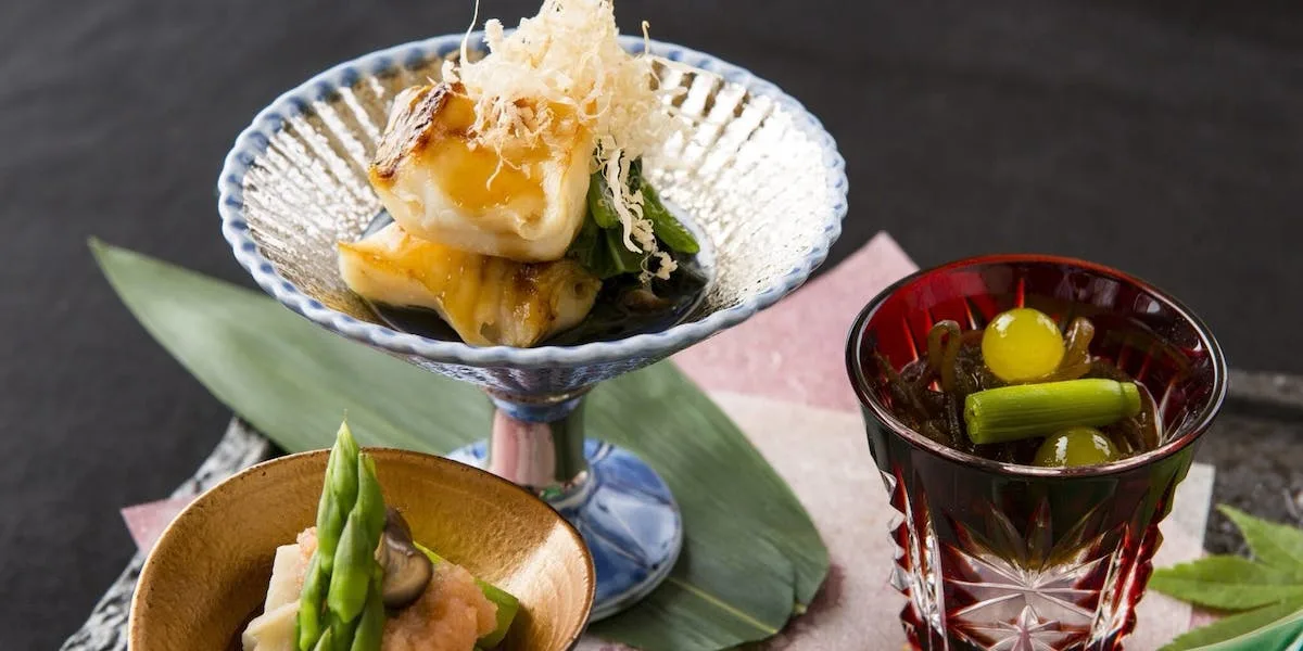 【個室選択可★アニバーサリーディナー】前菜、椀物、お魚料理、デザートなど含む贅沢懐石全8品〜本懐石コースC〜 5