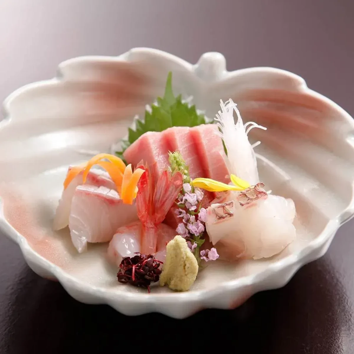 5〜12名様【個室確約★結納・顔合わせランチ】加賀懐石料理［禄］全9品＋乾杯ドリンク＋加賀の銘菓「紫雲石 4個入」付き★横浜ベイホテル東急で新たな家族の誕生を祝福の写真 2