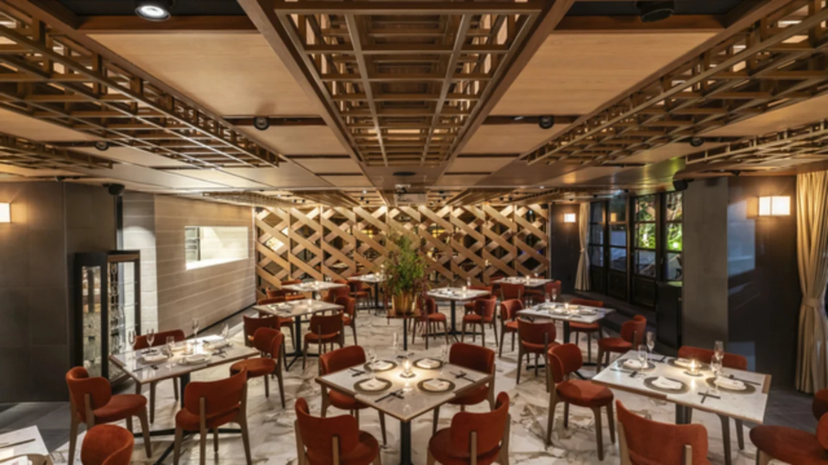 東京タワーのマジック – Terrace Dining TANGOで非日常体験 | 12月23日~25日【Xmasプロポーズトワイライトプラン 】★東京タワー真下のチャペル貸切!★プランナーの打ち合わせサポート付き!唯一無二のチャペル×フレンチ和洋コース+フリードリンク+クリスマス特製メッセージデザート★特典付きで生涯忘れられないプロポーズのひとときを★