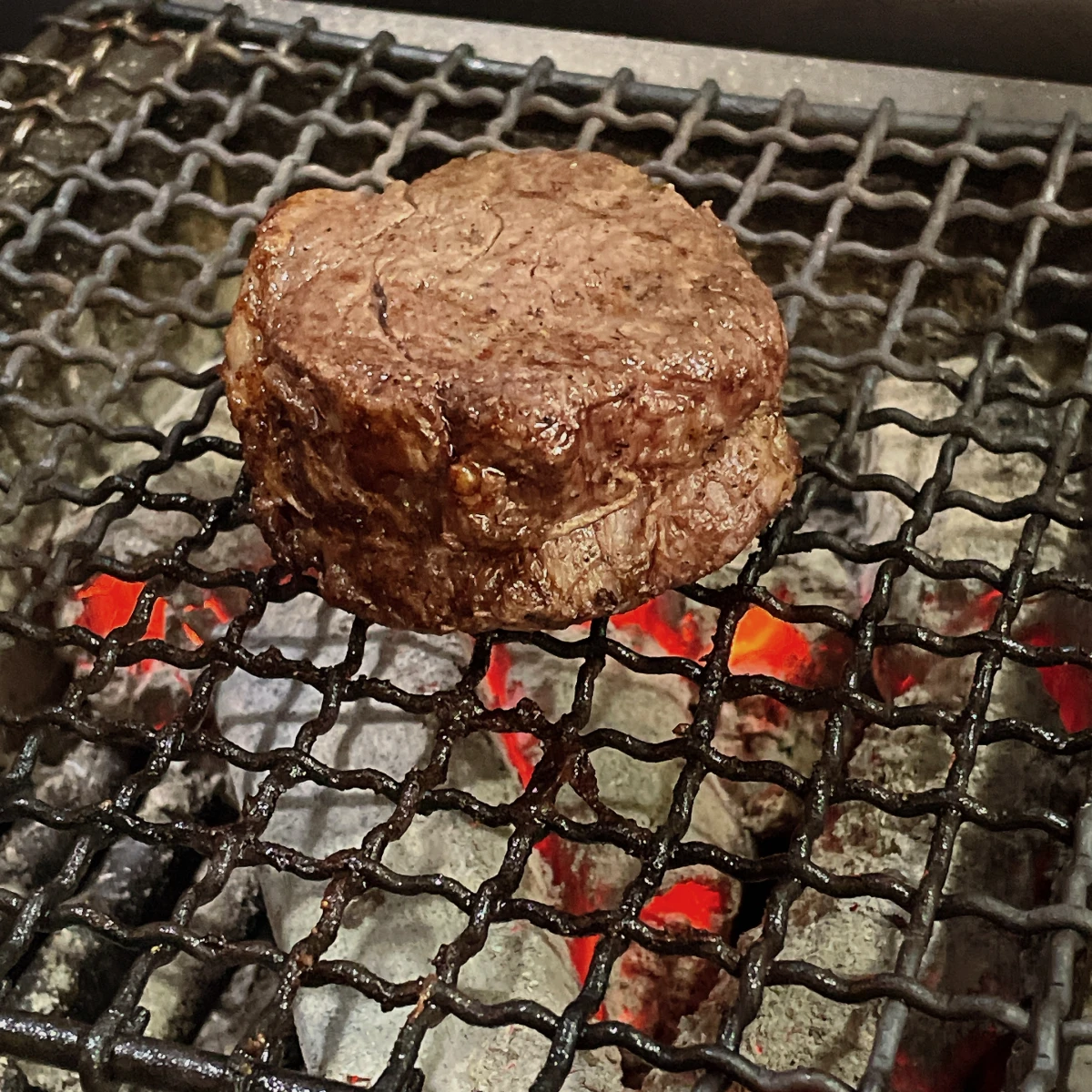 活オマールの釜揚げや糸島豚肩ロースの炭火焼き含むランチコース 5