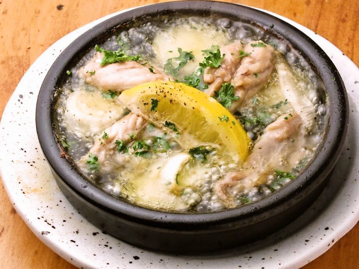 【アニバーサリープラン】魚介のパエリアを含むイタリアンコース全8品＋飲み放題＋メッセージプレート★新橋の大人の隠れ家で楽しむアニバーサリーのひととき★ 料理