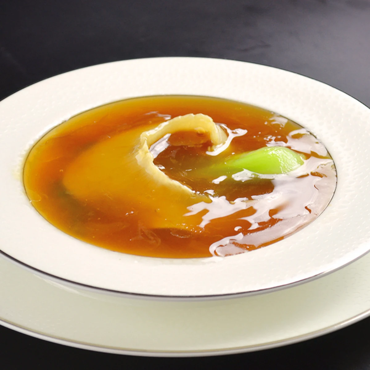【還暦・ご長寿還暦お祝いランチプラン】伝統と新鮮な食材が交差する青冥堂島本店の「玄武コース」全8品★還暦お祝いシャンパンボトル付き！50年の歴史が織りなす絶品中華の写真 5