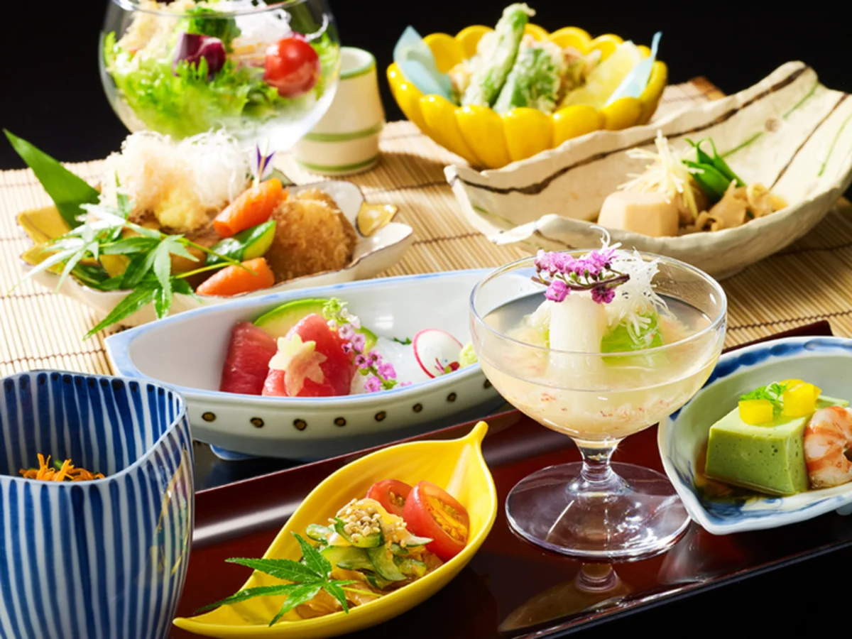 懐石料理コース「寿」