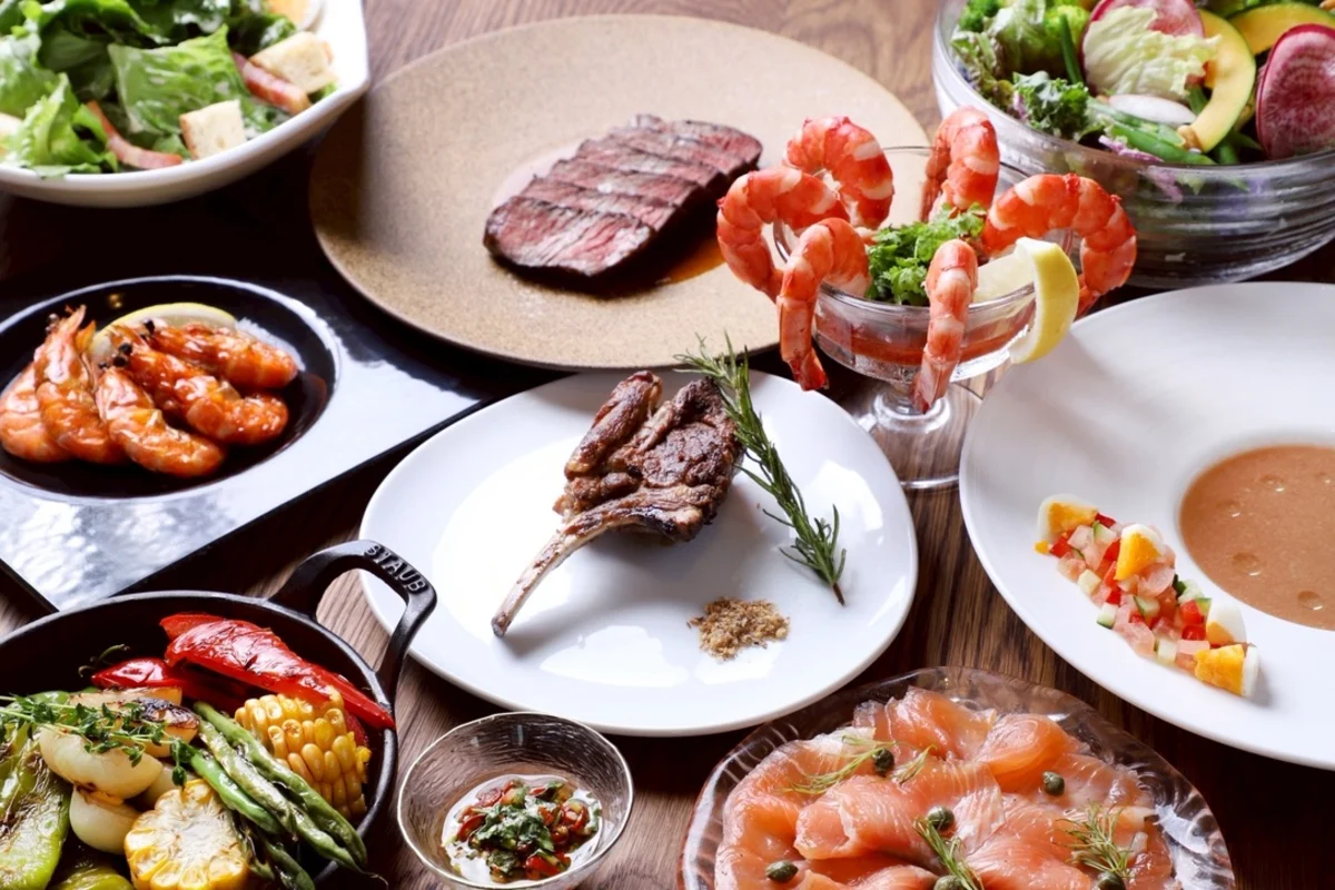 【中之島クルーズ◆プロポーズプラン】和牛ステーキ&鮮魚を味わうプレミアムコース全7品+乾杯スパークリング+メッセージ付きプレート★水都大阪の夜景&美景を望む貸切クルーズの写真 4